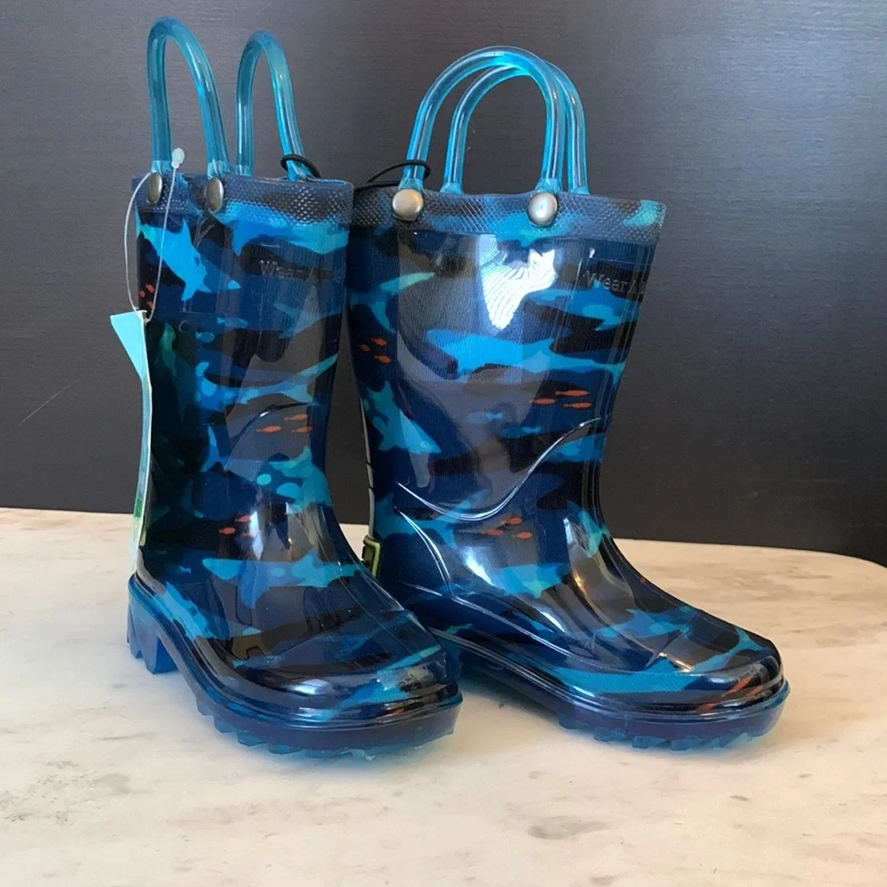 Western Chief Kids Shark Camo Light Up Rain Boots